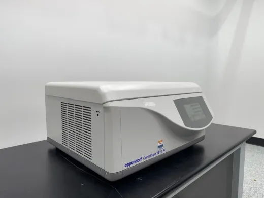 Eppendorf 5910Ri Refrigerated Benchtop Centrifuge for Biotechnology Applications