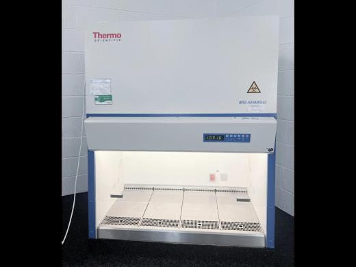 Thermo Scientific MSC Advantage 1.2 Class II Biosafety Cabinet with HEPA Filtration and UV Light-cover