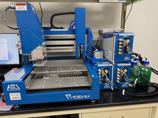 Art Robbins Instruments Phoenix Ventus Automated Protein Crystallization Dispenser-cover