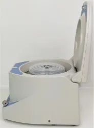 Labnet Spectrafuge 24D Microcentrifuge (24 x 1.5-2 mL), 5 of 12