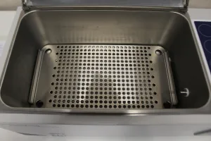 Phoenix Instrument WB-22 Digital Water Bath with Precise Temperature Control, 2 of 3