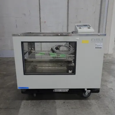 EYELA HBS-1100 UNI ACE Digital Recirculating Laboratory Water Bath with PID Temperature Control
