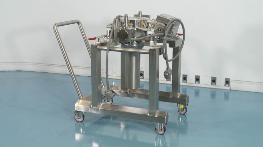 Glatt TKS Containment Valve System for Safe Solid Product Transfer