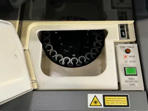 Beckman Coulter AU680 Automated Clinical Chemistry Analyzer, 4 of 4
