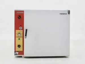 Heraeus B5050E Laboratory Incubator for Biochemical and Microbiological Applications, 2 of 4