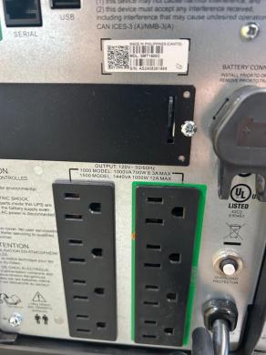 APC SMT1500C 1500VA Smart-UPS with LCD Display and Battery Backup Outlets-cover