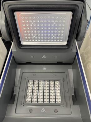 Applied Biosystems VeritiPro Thermal Cycler-cover