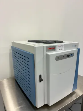 Thermo Fisher Scientific Trace 1300 Gas Chromatograph with Dual Injector and FID