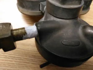 Liquid Air Helium Brass Regulator (CGA 580), 3 of 3