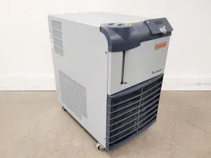 Thermo Fisher Scientific Neslab ThermoFlex 2500 Circulating Water Bath and Chiller, 2 of 13