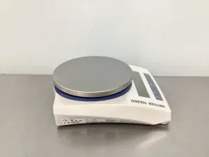 Mettler Toledo PL6001E Portable Precision Top-Loading Balance with 6200g Capacity, 2 of 15
