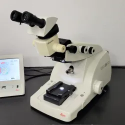 Leica Ultramicrotome EM UC7 with MZ6 Pod and Tilting Binocular Head, 3 of 7