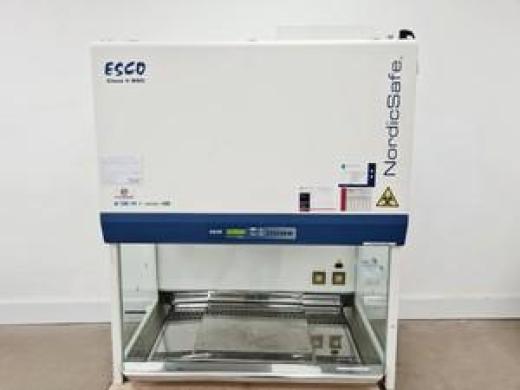 Esco NordicSafe NC2 - 4L8 Class 2 Safety Cabinet Lab-cover