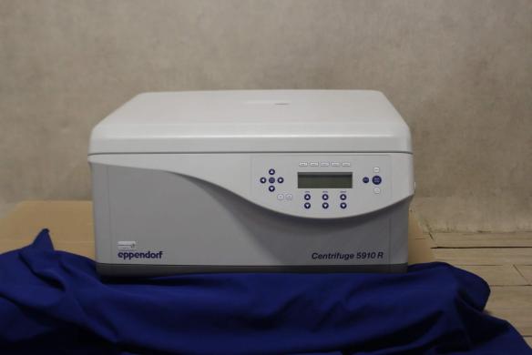 Eppendorf 5910R Refrigerated Centrifuge-cover