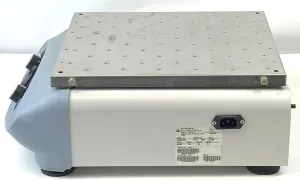 Barnstead Lab-Line MaxQ 2000 Analog Benchtop Orbital Shaker, 5 of 8