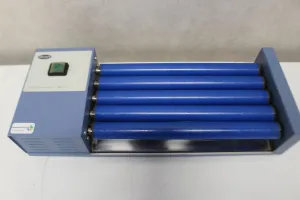 Stuart SRT1 Analog Roller Mixer with 5 Rollers for Gentle Sample Mixing, 2 of 3