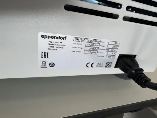 Eppendorf 5810 Benchtop Centrifuge for Flexible Sample Processing