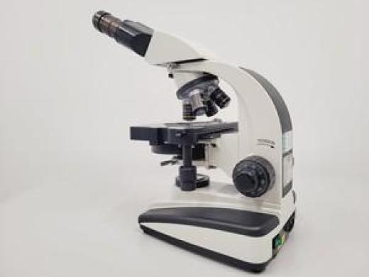 Prior PX042 Compound Microscope With 4 x Objectives Lab-cover