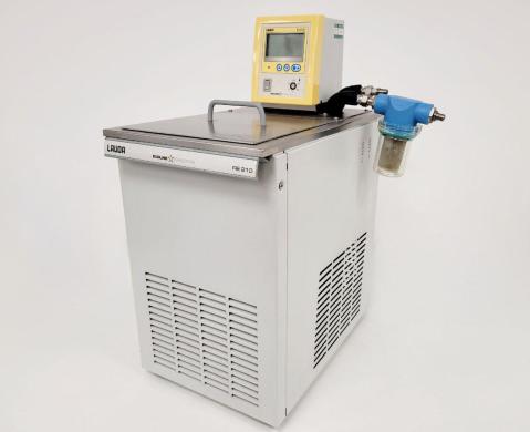 Lauda RE210 Refrigerated Water Bath-cover