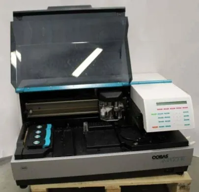 Roche cobas 4000 Benchtop Clinical Analyzer