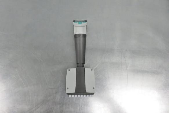 Thermo Scientific Finnpipette Novus 30-300µl Electronic Single-Channel Pipette-cover