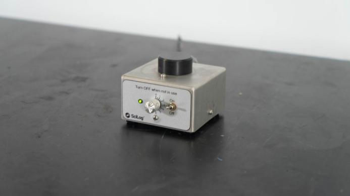 SciLog Magnetic Stirrer for Laboratory Mixing Applications-cover