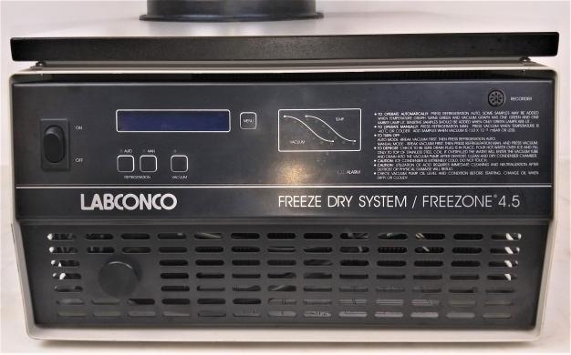 Labconco FreeZone 4.5 Benchtop Freeze Dryer with Vacuum Pump-cover