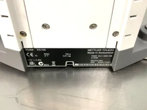 Mettler Toledo XS105 Analytical Balance with 0.01 mg Readability and 120 g Capacity, 11 of 11