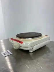 Team International HP-102 Laboratory Hot Plate with Adjustable Temperature Control, 2 of 3