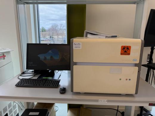 Roche LightCycler 480II Real-Time PCR Thermal Cycler for Quantitative Molecular Diagnostics-cover