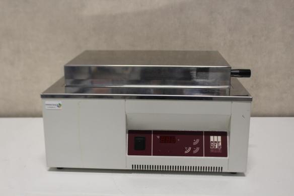 GFL 1003 Digital Water Bath with 14L Capacity and Precise Temperature Control-cover