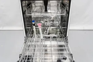Miele G7783 Laboratory and Medical Dishwasher, 5 of 6