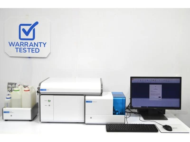 Agilent NovoCyte 3000 Benchtop Flow Cytometer with 3 Lasers, 13-Color Detection & NovoSampler Pro Autosampler