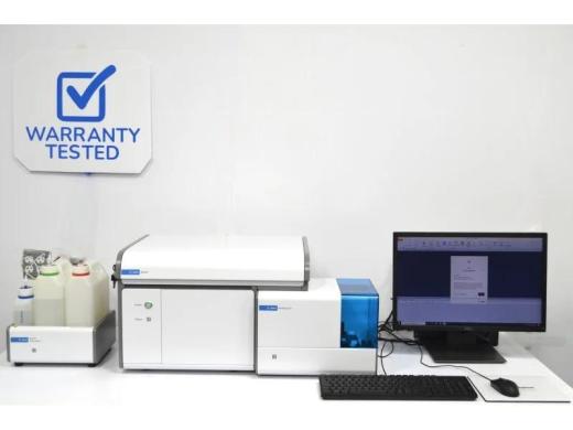 Agilent NovoCyte 3000 RYB Flow Cytometer with NovoSampler Pro & Fluidics Station-cover