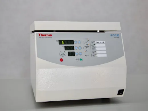 Thermo IEC CL30 Benchtop Centrifuge for Sample Separation