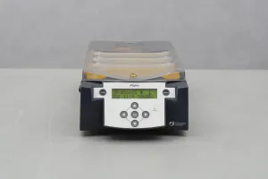 Pharmacia Biotech IPGphor Isoelectric Focusing System, 2 of 3