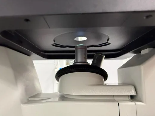 Leica DMi1 Inverted Microscope for Cell Imaging and Live-Cell Analysis