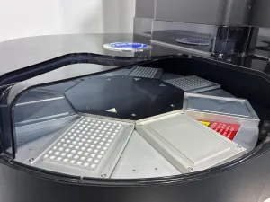 Tan Bead Maelstrom 9600 Automated Nucleic Acid Extraction System, 4 of 4