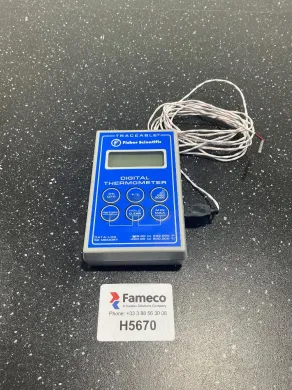 Fisher Scientific TRACEABLE Digital Thermometer with Temperature Probe