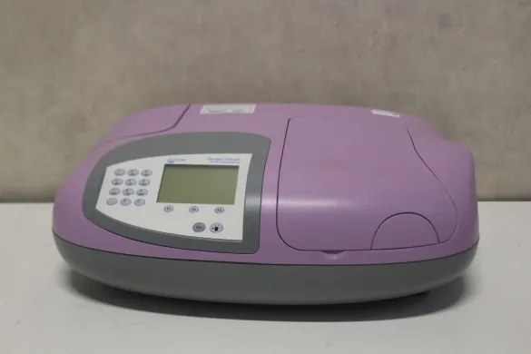 BioChrom Ultrospec 2100 Pro Benchtop UV/Visible Spectrophotometer for Life Sciences