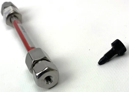 Phenomenex Luna 3 µm Phenyl-Hexyl LC Column 10 cm × 4.6 mm × 3µm