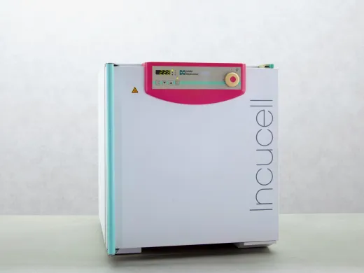 MMM Medcenter Incucell 55 Laboratory Incubator