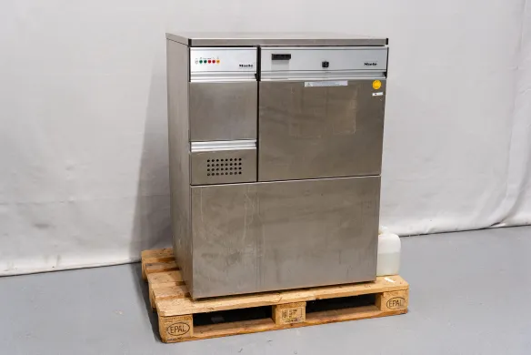 Miele G 7883 CD Laboratory Dishwasher for Medical and Research Facilities