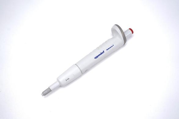 Eppendorf Reference 2 Fixed-Volume Pipette, 2000 µL (2 mL)-cover