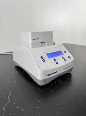 Eppendorf ThermoMixer FP Benchtop Heated Mixing and Incubation System-cover