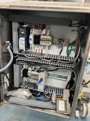 Holloway America 79L M3 Stainless Steel Mobile Retentate Tank with Integrated Control Panel, 2 of 4