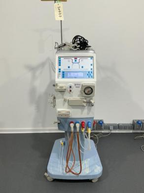 Gambro AK-96 Hemodialysis Machine with Integrated Blood Pump and Dialysate System-cover