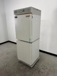 NuAire Autoflow Water-Jacketed IR CO2 Incubator for Precise Cell Culture, 2 of 4