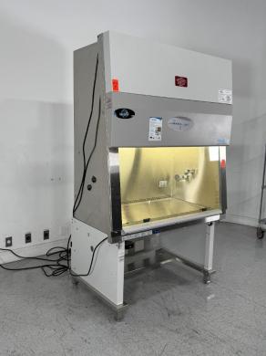 Nuaire Labgard ES Class II A2 4' Biosafety Cabinet-cover