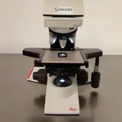 Leica DM 2500 Binocular Optical Microscope with Phase Contrast and Fluorescence Capabilities, 2 of 12